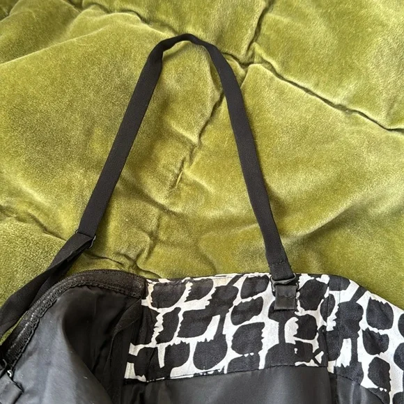 White House Black Market 100% silk mini dress - Picture 5 of 6